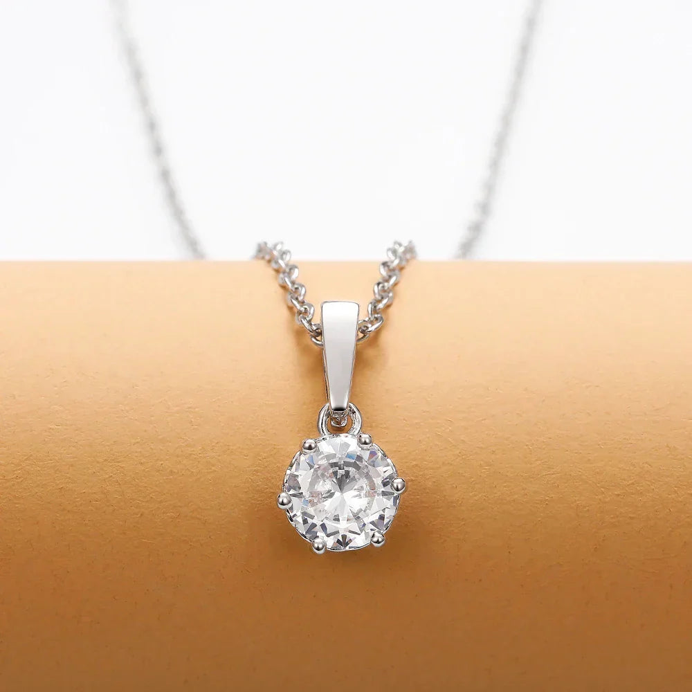Classic Zirconium Pendant Necklace