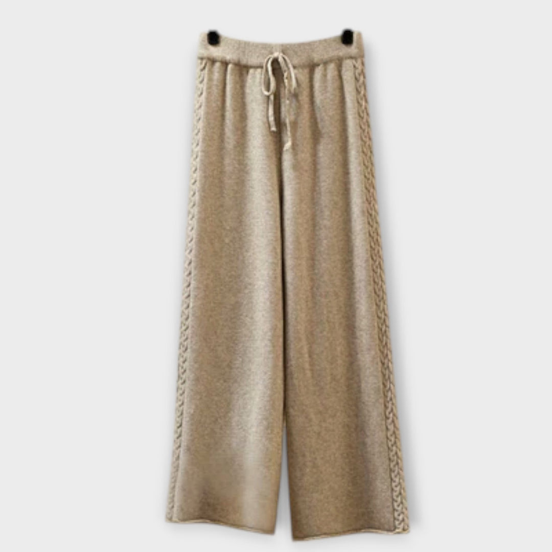 Olivia - Elegant Knit Set