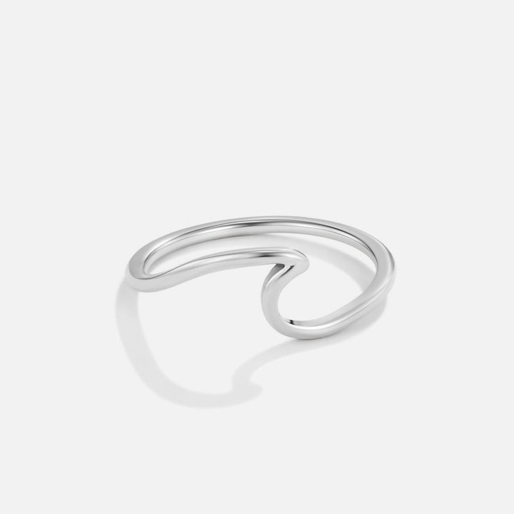 Imari Silver Wavy Ring