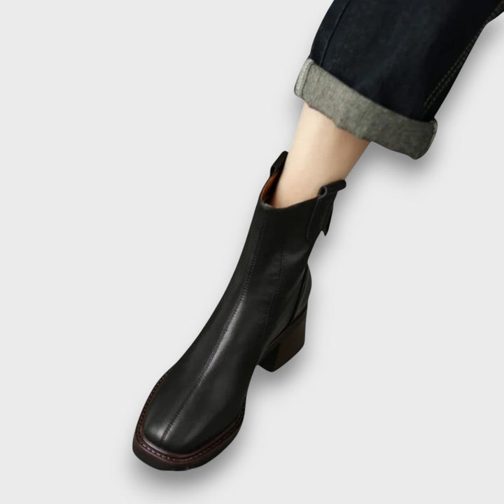 Fien | Classic Leather Ankle Boots